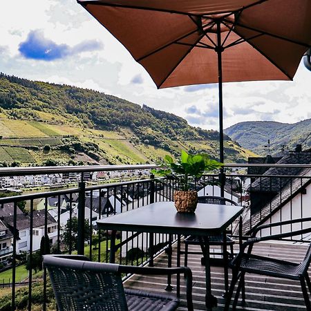 Sky Apartment, Blick zur Mosel, großer Balkon, Kaffeemaschine, Smart TV Zell Exterior foto
