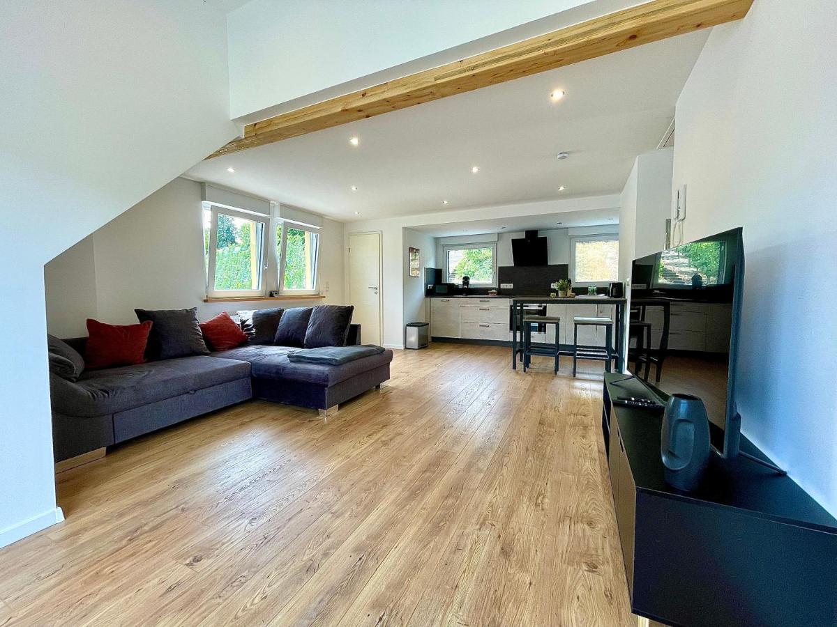 Sky Apartment, Blick zur Mosel, großer Balkon, Kaffeemaschine, Smart TV Zell Exterior foto