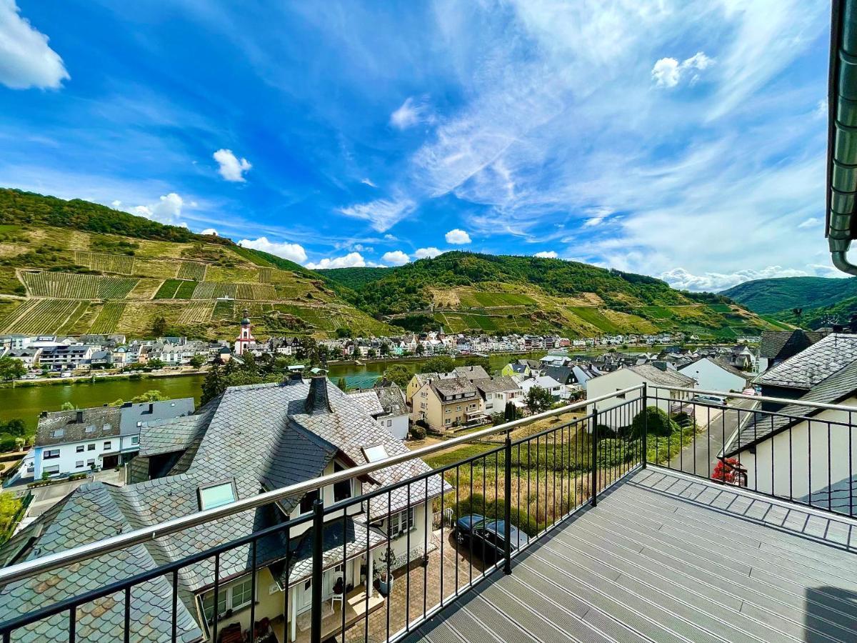 Sky Apartment, Blick zur Mosel, großer Balkon, Kaffeemaschine, Smart TV Zell Exterior foto